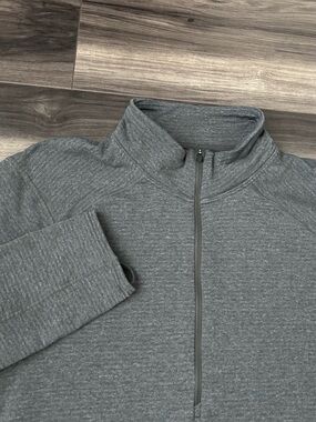 Patagonia Capilene Base Layer 1/4 Zip Jacket Mens Size XL Gray Thermal STY43657